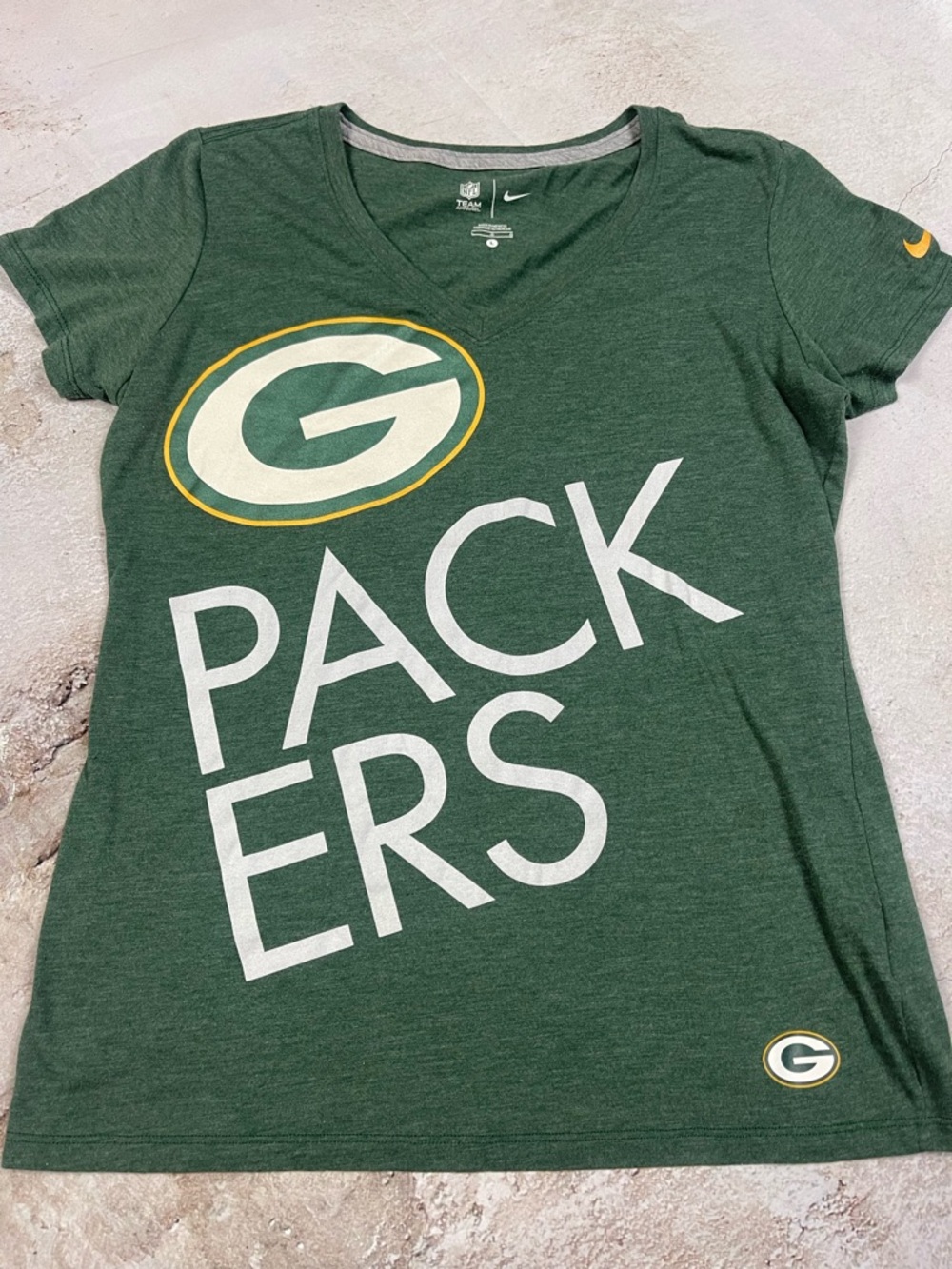 NFL Nike Green and White Team Apparel Tee